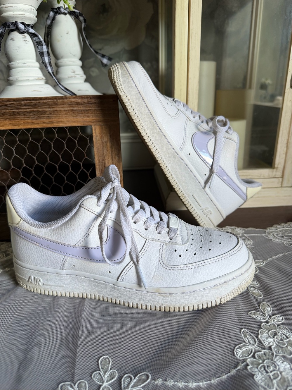 Nike Women's Air Force 1 07’ Coconut Milk Oxygen Purple Sneakers Shoes Sz 6.5
